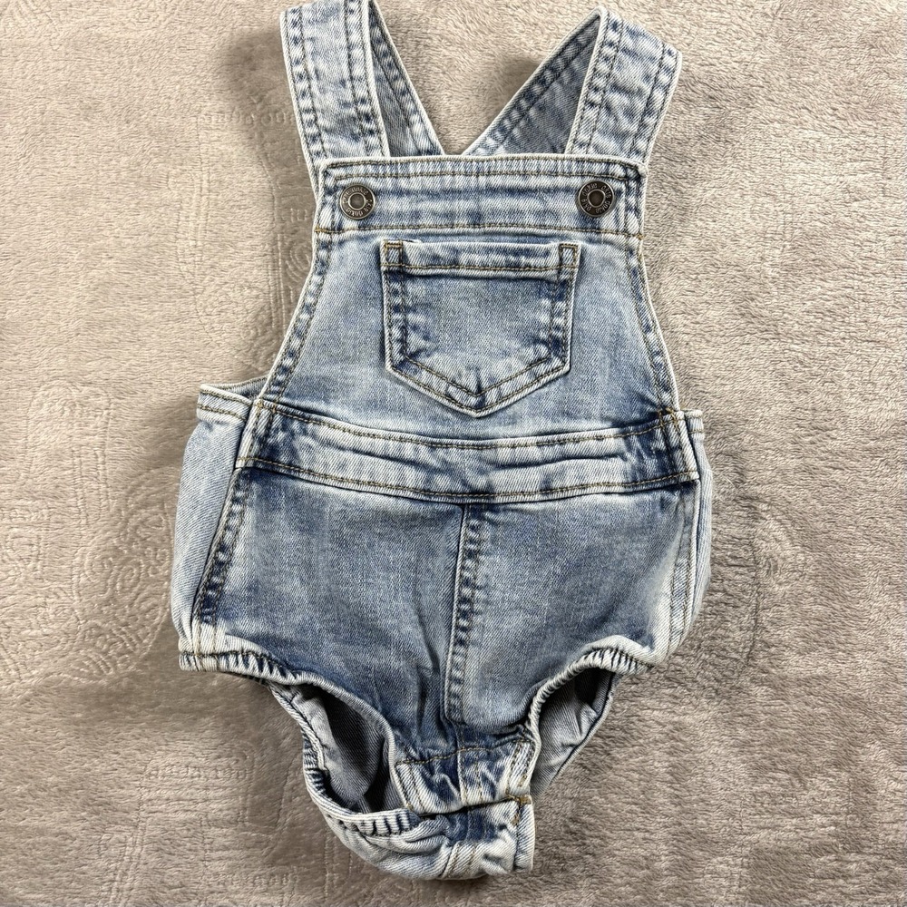 Okie Dokie Denim Overalls Romper Bummies Shorts Baby Girls Boy 6 Mo Light Wash